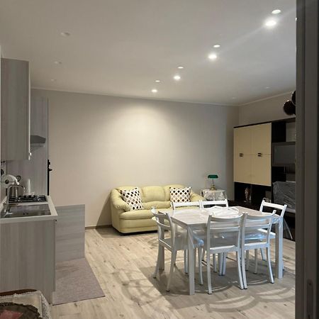 Ferienwohnung Casa Erminia Caserta Exterior foto