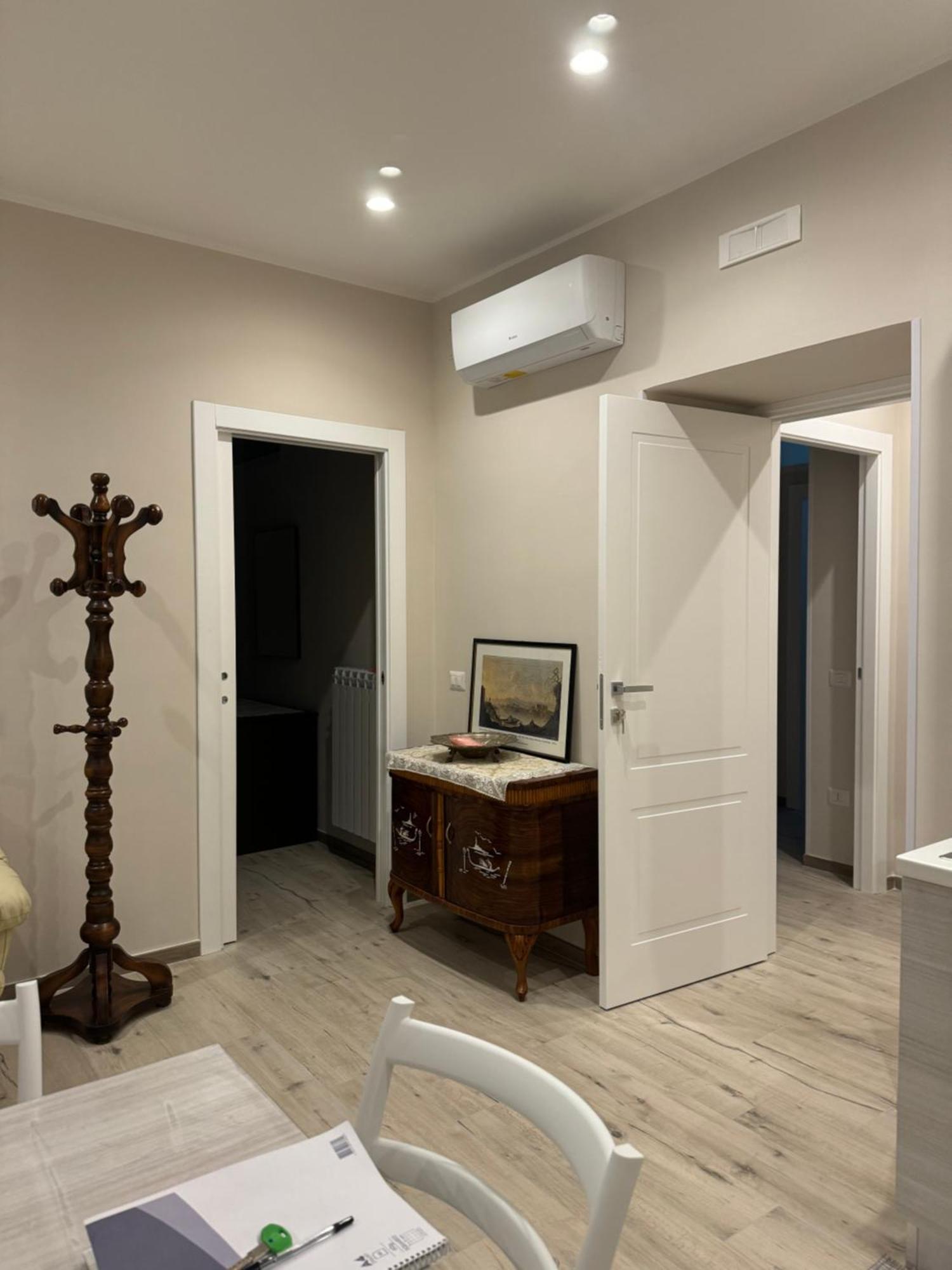 Ferienwohnung Casa Erminia Caserta Exterior foto